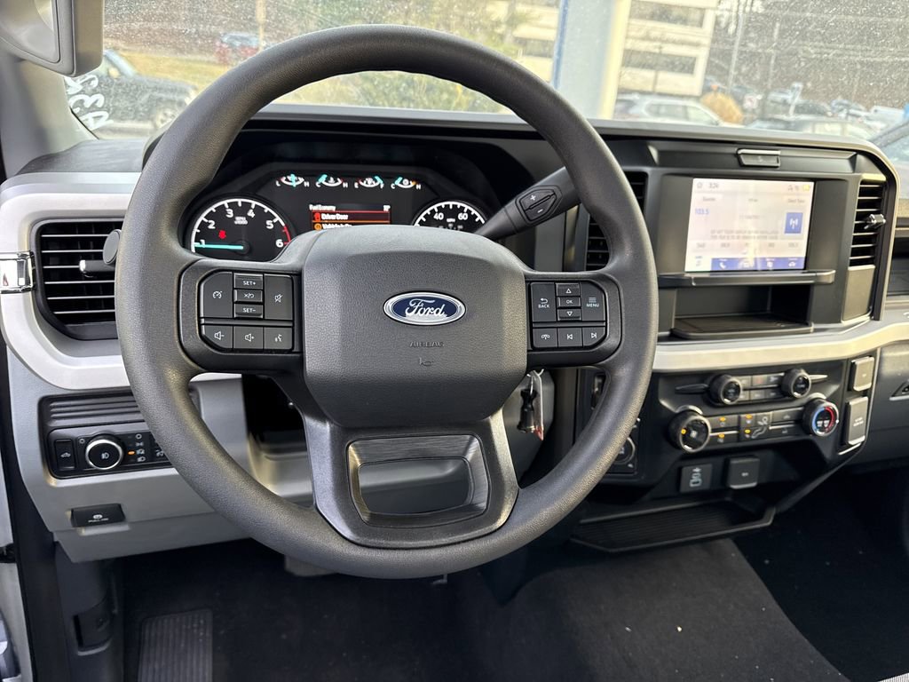 New 2025 Ford F350 XL w/ STX Appearance Package AWD/4WD image 10