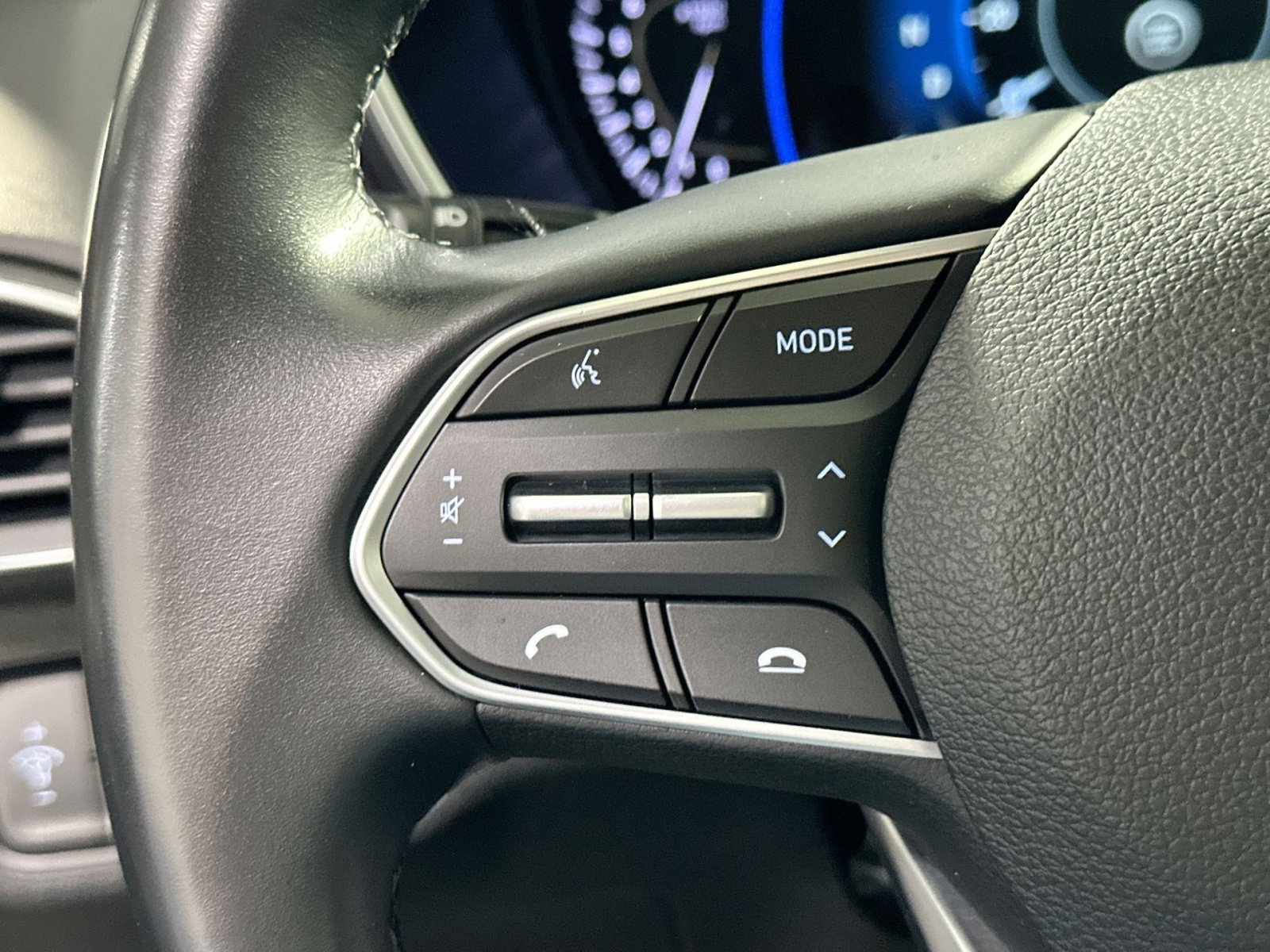 Used 2020 Hyundai Santa Fe SEL image 21