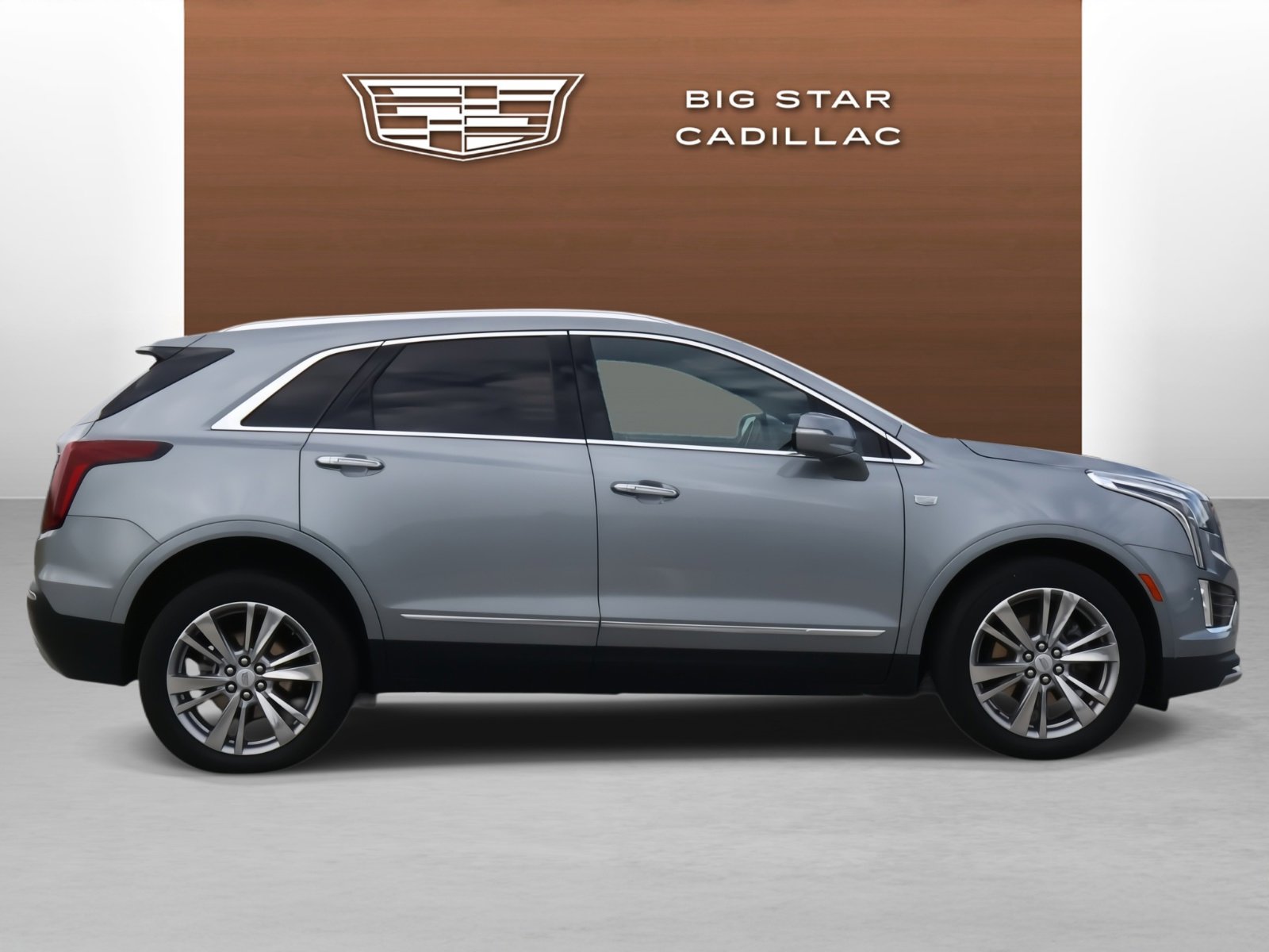 Used 2024 Cadillac XT5 Premium Luxury image 6