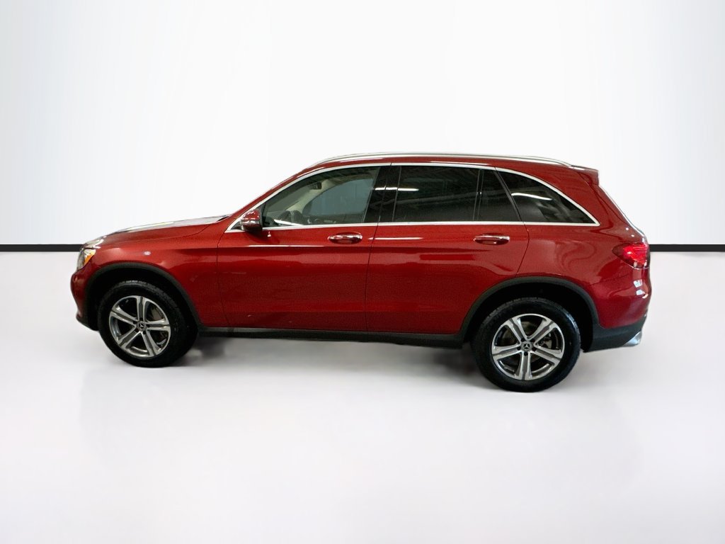 Used 2019 Mercedes-Benz GLC 300 4MATIC image 8