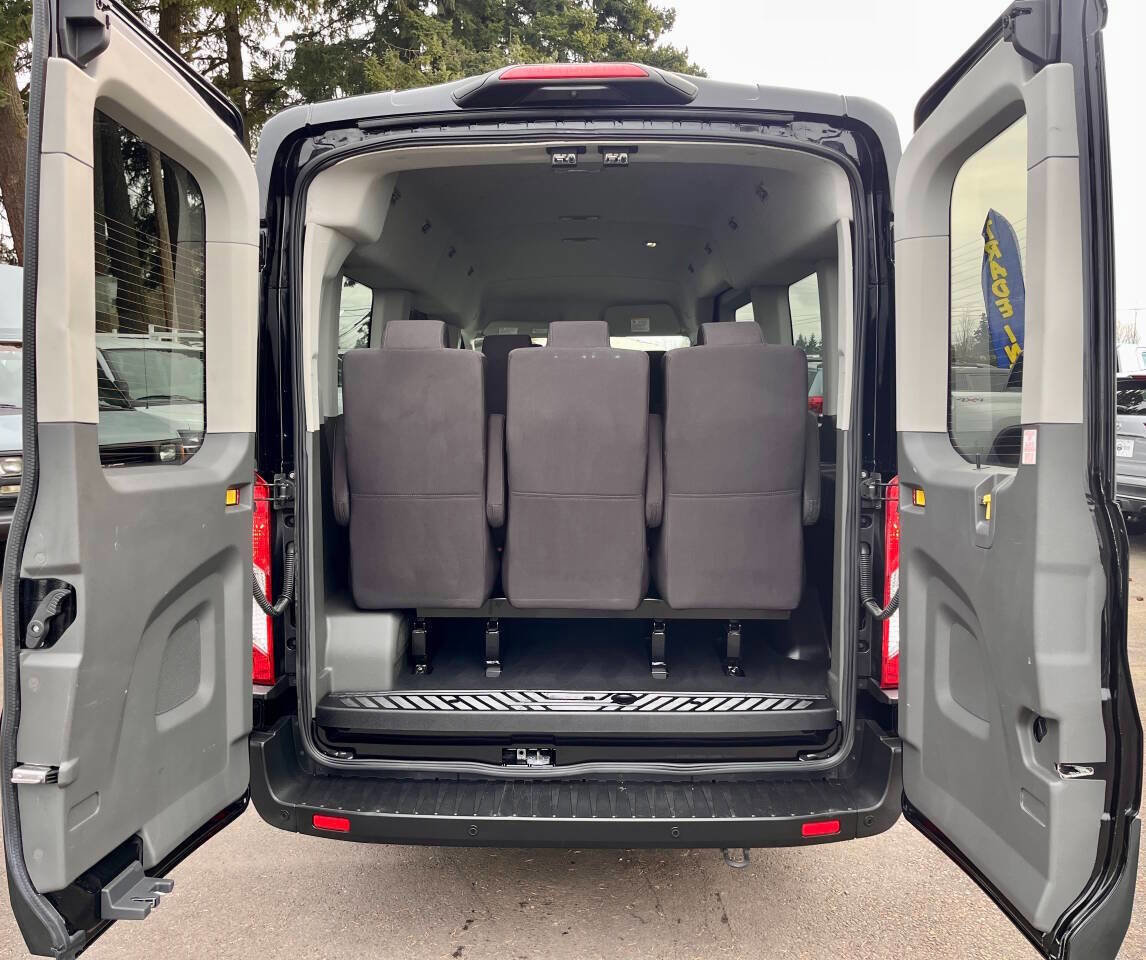 Used 2023 Ford Transit 350 XLT image 15