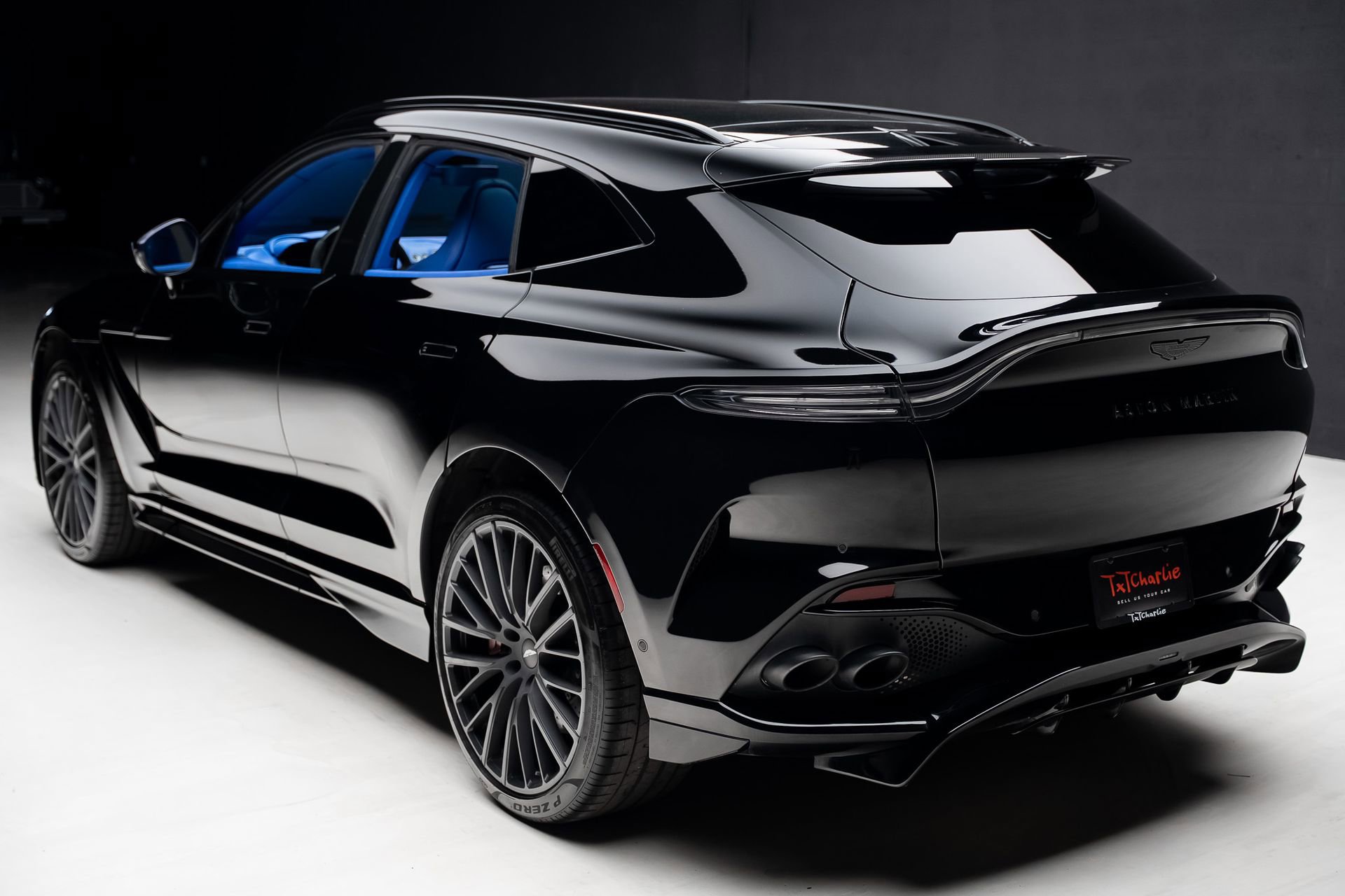 Used 2023 Aston Martin DBX 707 image 23