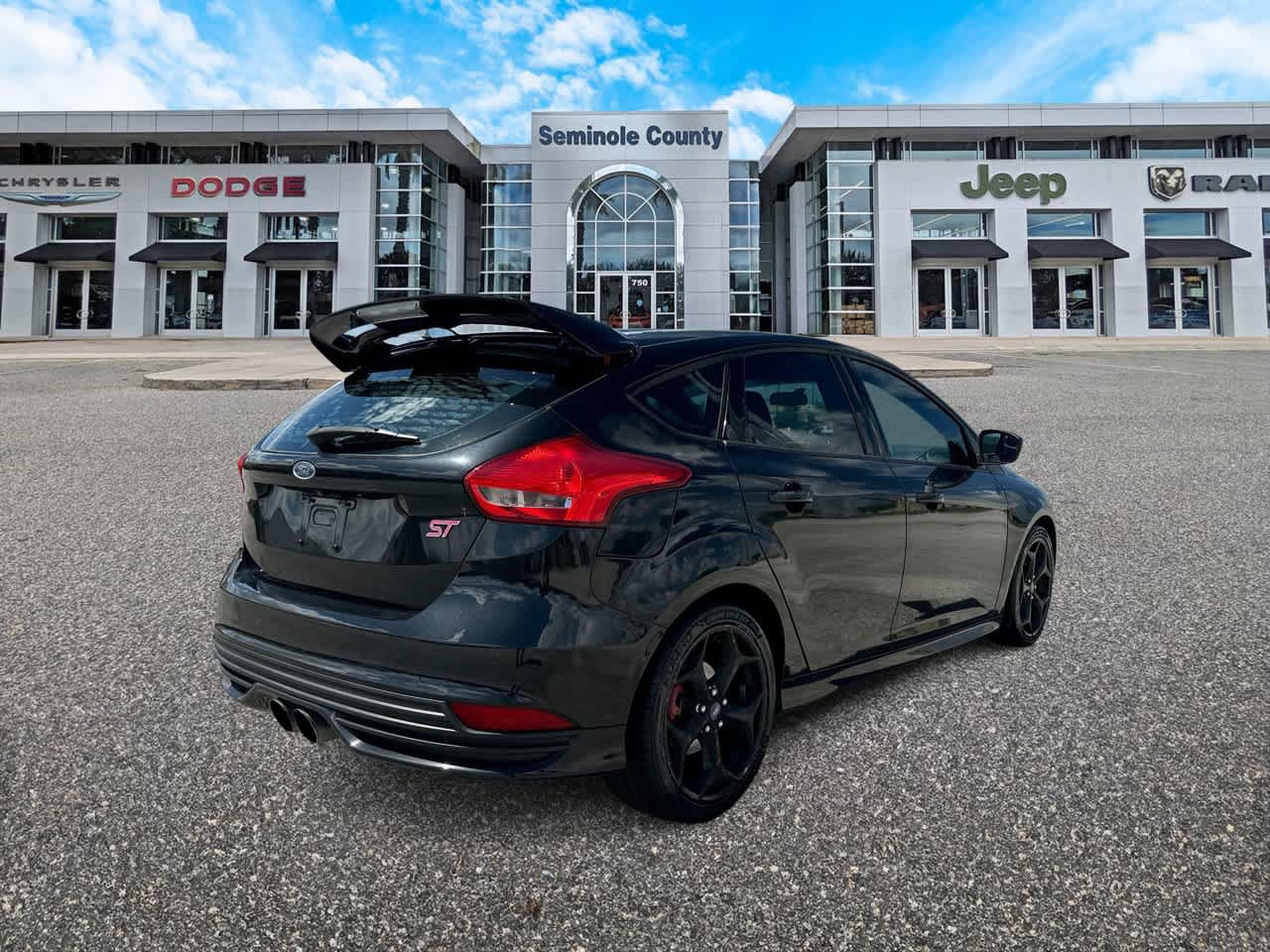 Used 2015 Ford Focus ST FWD image 8