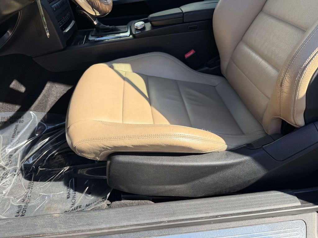 Used 2012 Mercedes-Benz E 350 Cabriolet image 3
