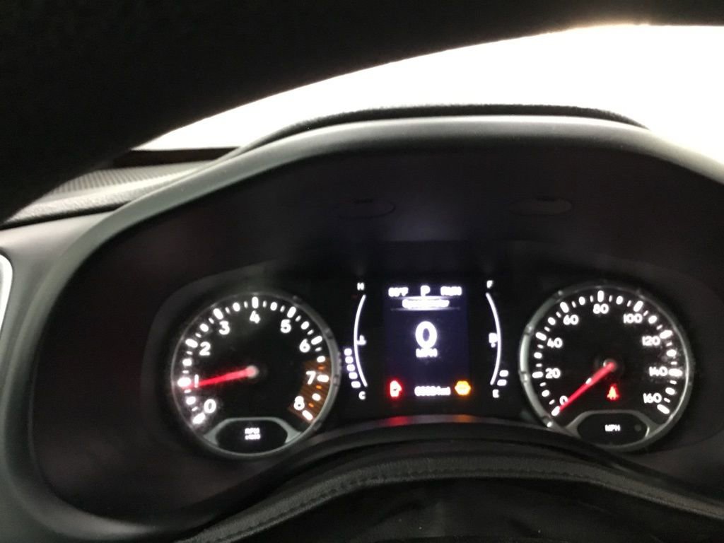 Used 2020 Jeep Renegade Sport w/ Sport Appearance Group image 28