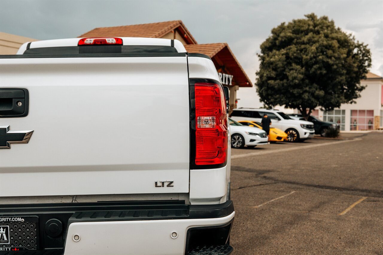 Used 2018 Chevrolet Silverado 2500 LTZ w/ Custom Sport Edition AWD/4WD image 15
