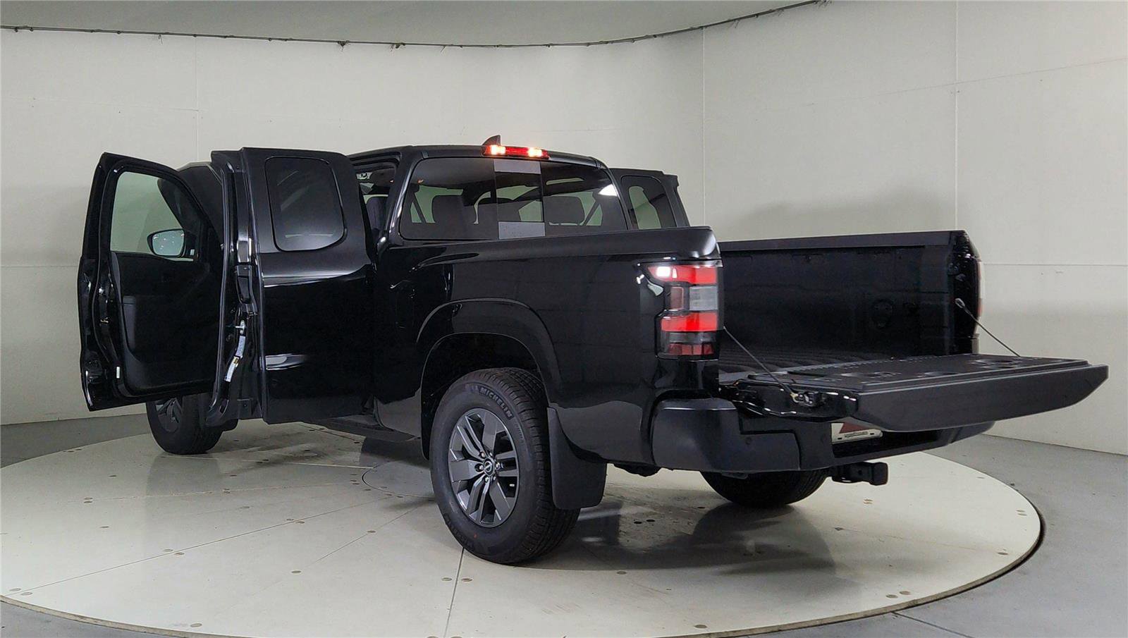 New 2026 Nissan Frontier S w/ S Utility Package image 11