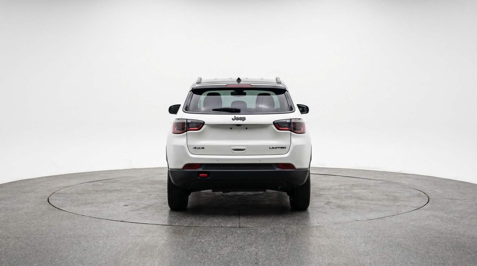 Used 2025 Jeep Compass Trailhawk AWD/4WD image 7