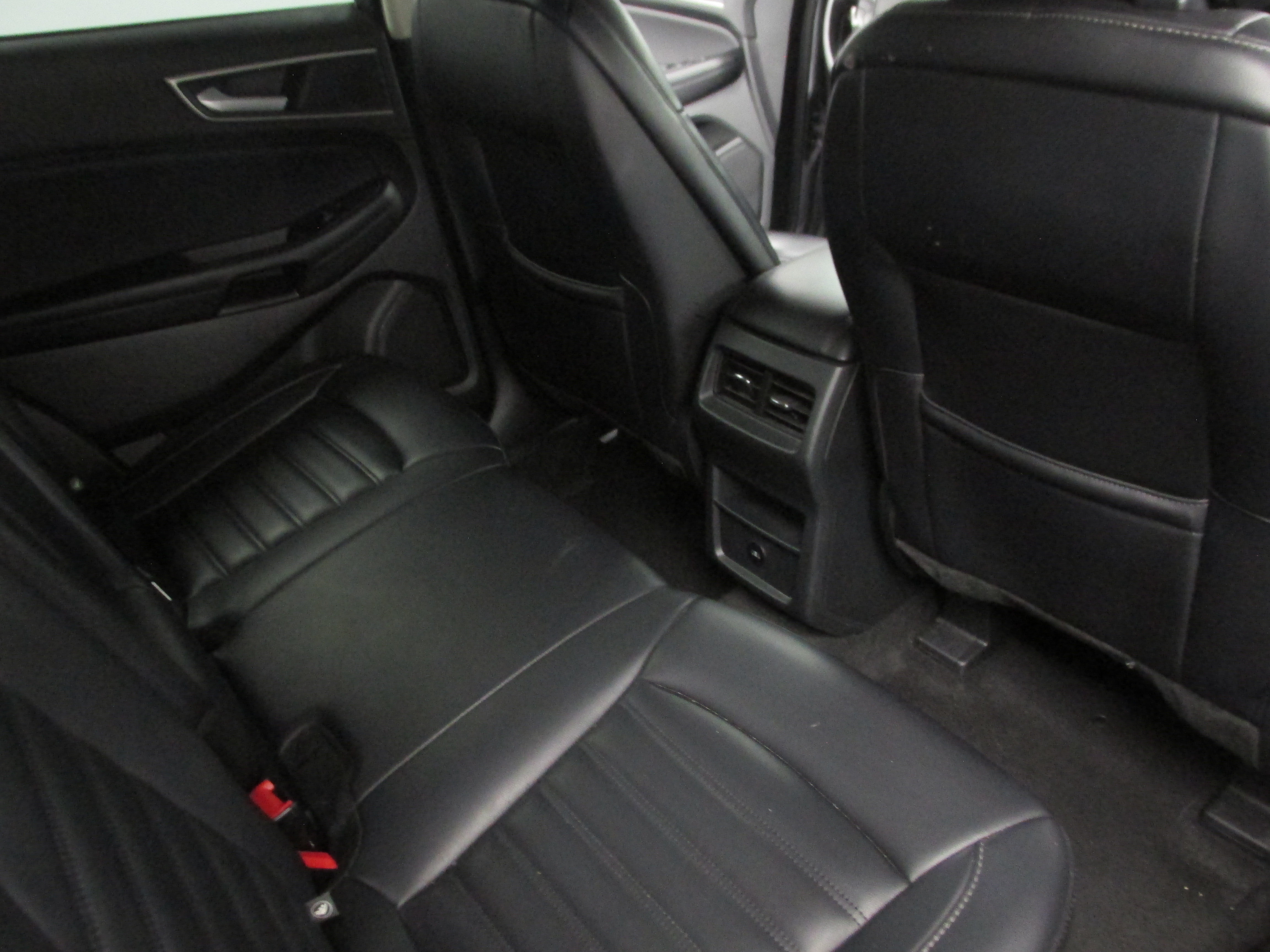 Used 2024 Ford Edge SEL AWD/4WD image 26