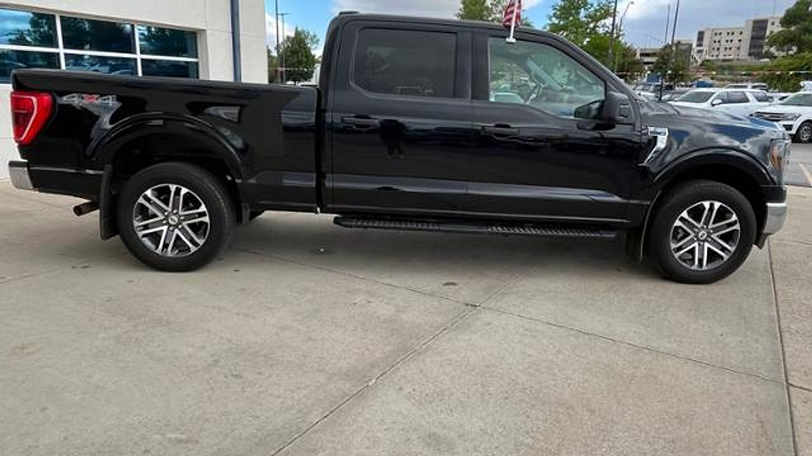 Used 2023 Ford F150 XLT w/ Equipment Group 301A Mid AWD/4WD image 4