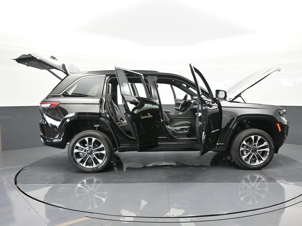 Used 2024 Jeep Grand Cherokee Overland w/ Luxury Tech Group IV image 65