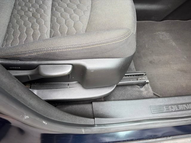 Used 2021 Chevrolet Equinox LT FWD image 38