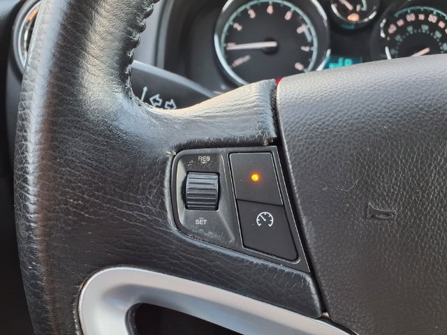 Used 2015 Chevrolet Captiva Sport LT w/ Convenience Package FWD image 14