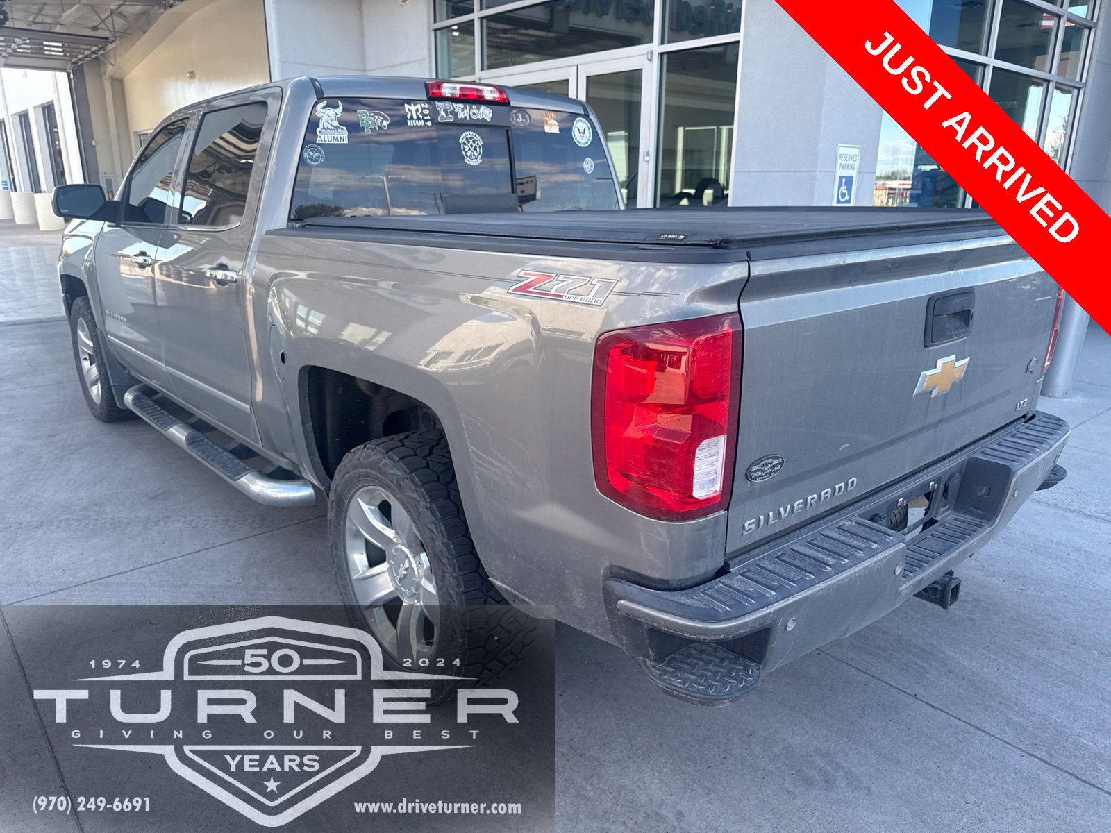 Used 2017 Chevrolet Silverado 1500 LTZ Z71 w/ LTZ Plus Package AWD/4WD image 3
