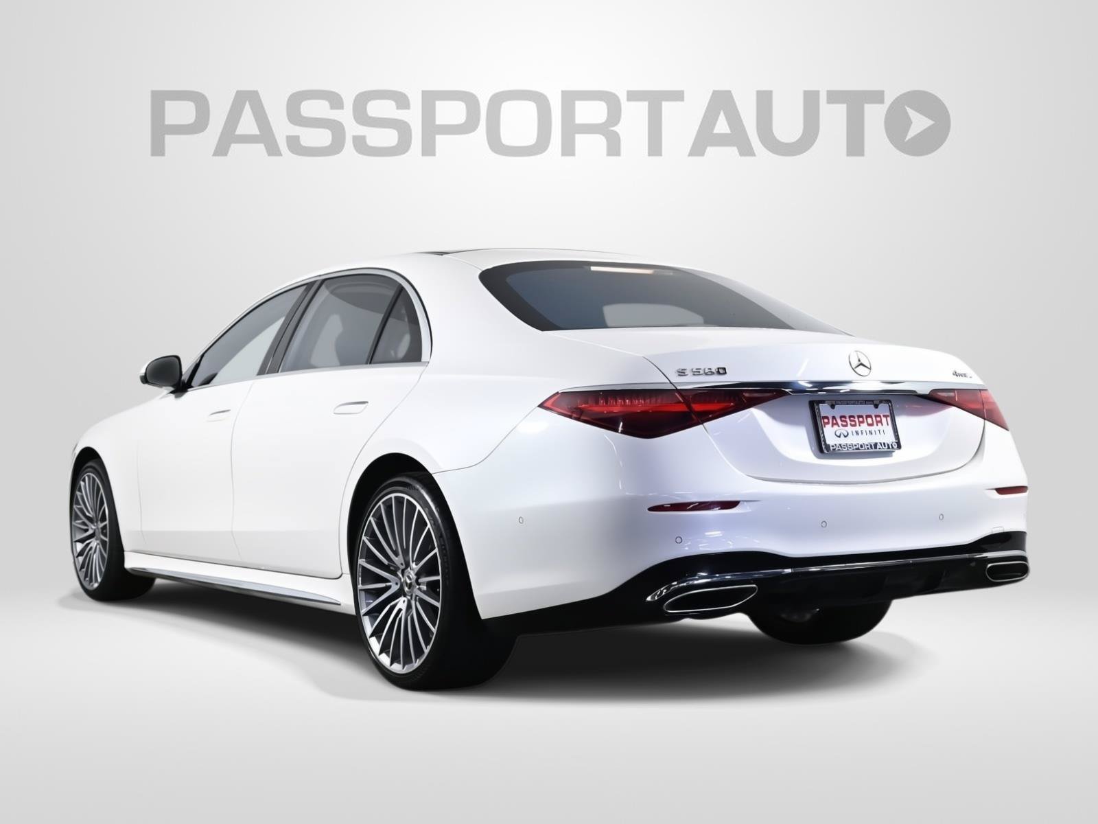 Used 2022 Mercedes-Benz S 580 4MATIC Sedan image 4