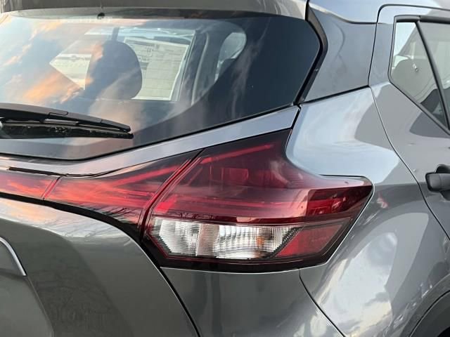 New 2025 Nissan Kicks Play S image 10