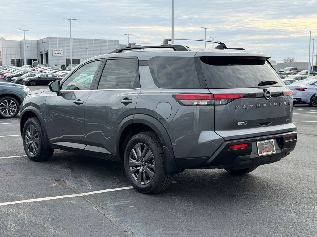 New 2026 Nissan Pathfinder SV image 6