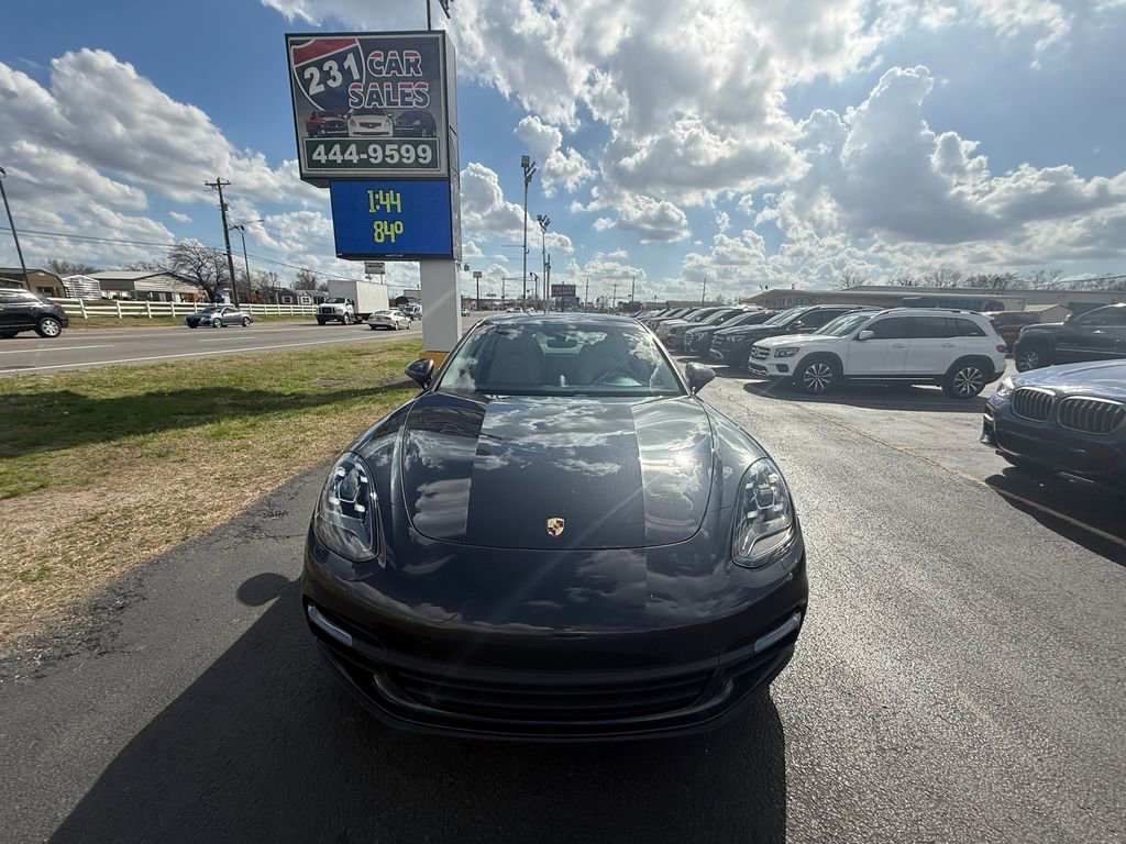 Used 2018 Porsche Panamera 4S image 9