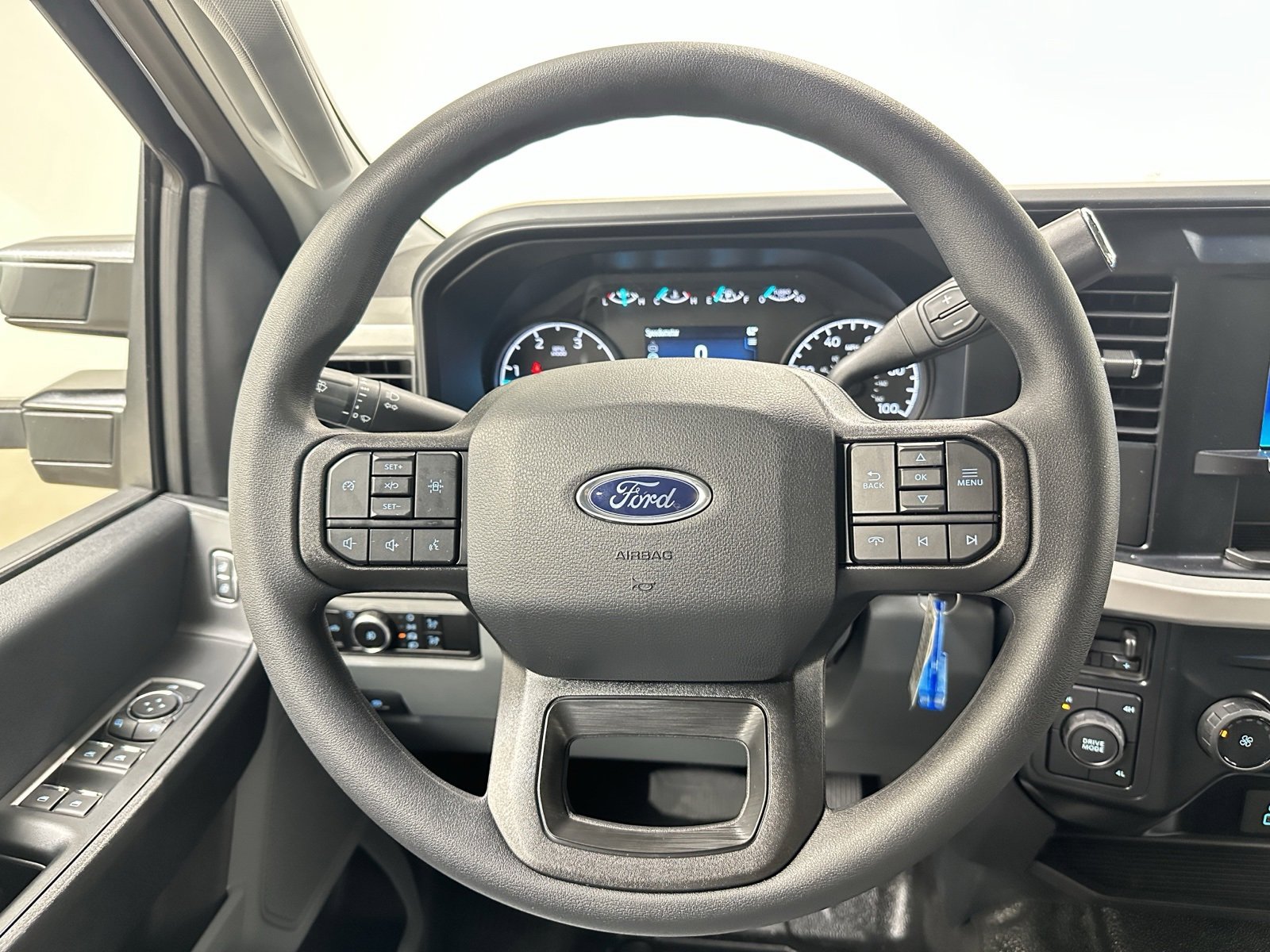 New 2025 Ford F350 XL w/ XL Chrome Package image 22