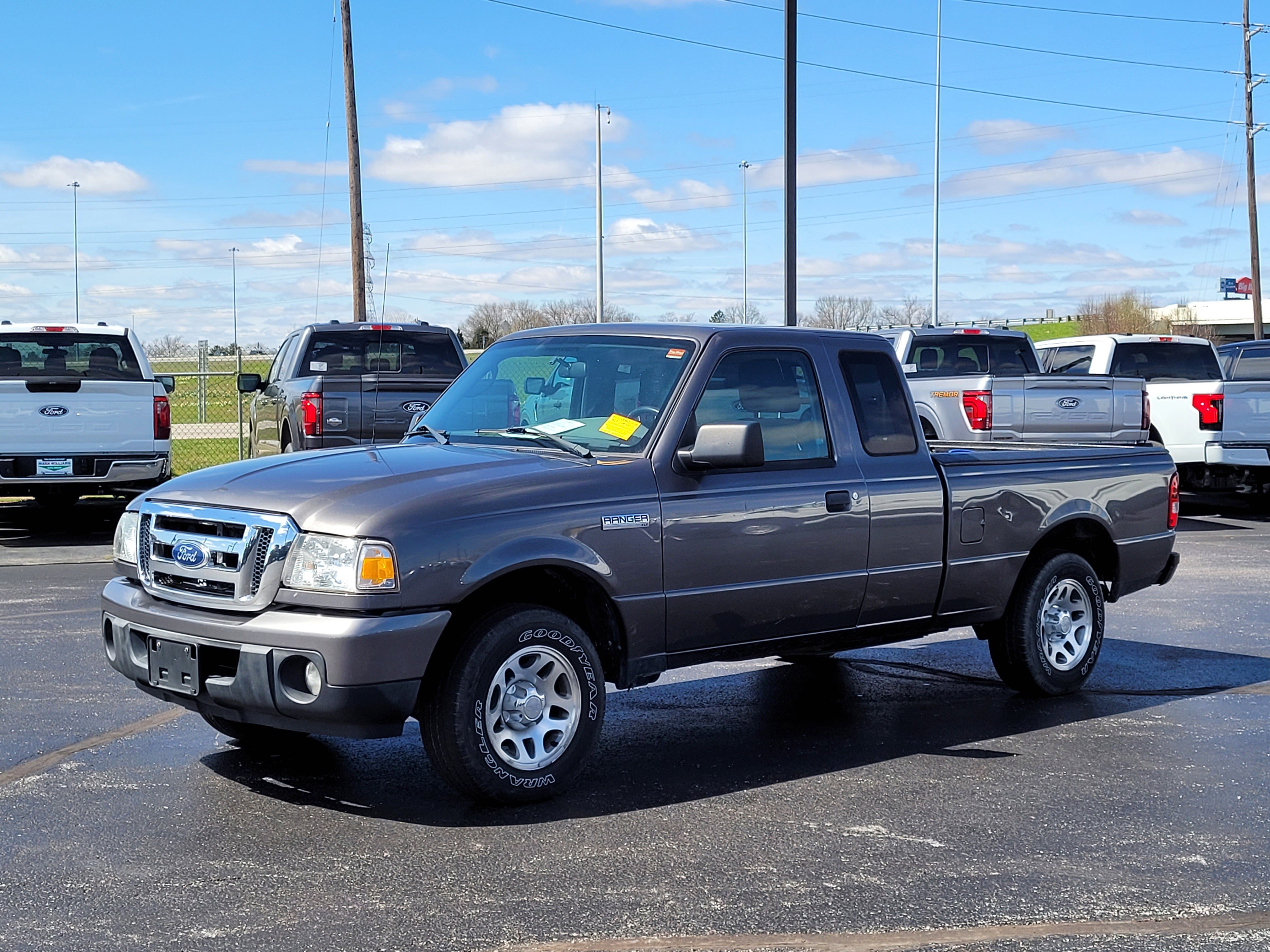 Used 2010 Ford Ranger XLT image 8