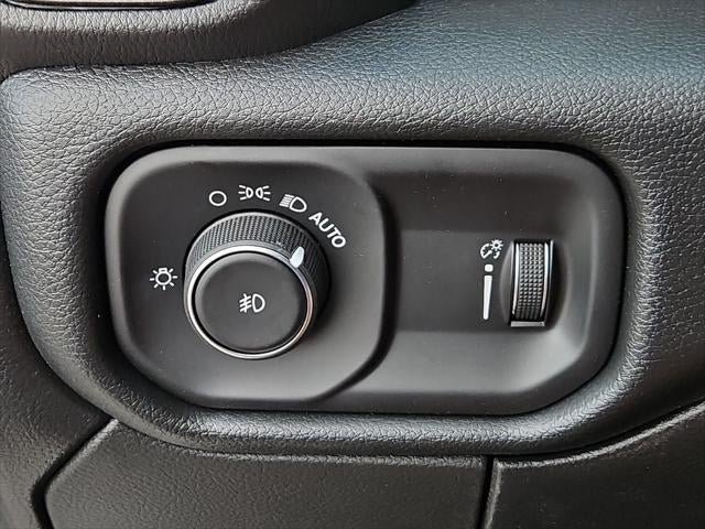 New 2026 RAM 5500 Tradesman AWD/4WD image 52
