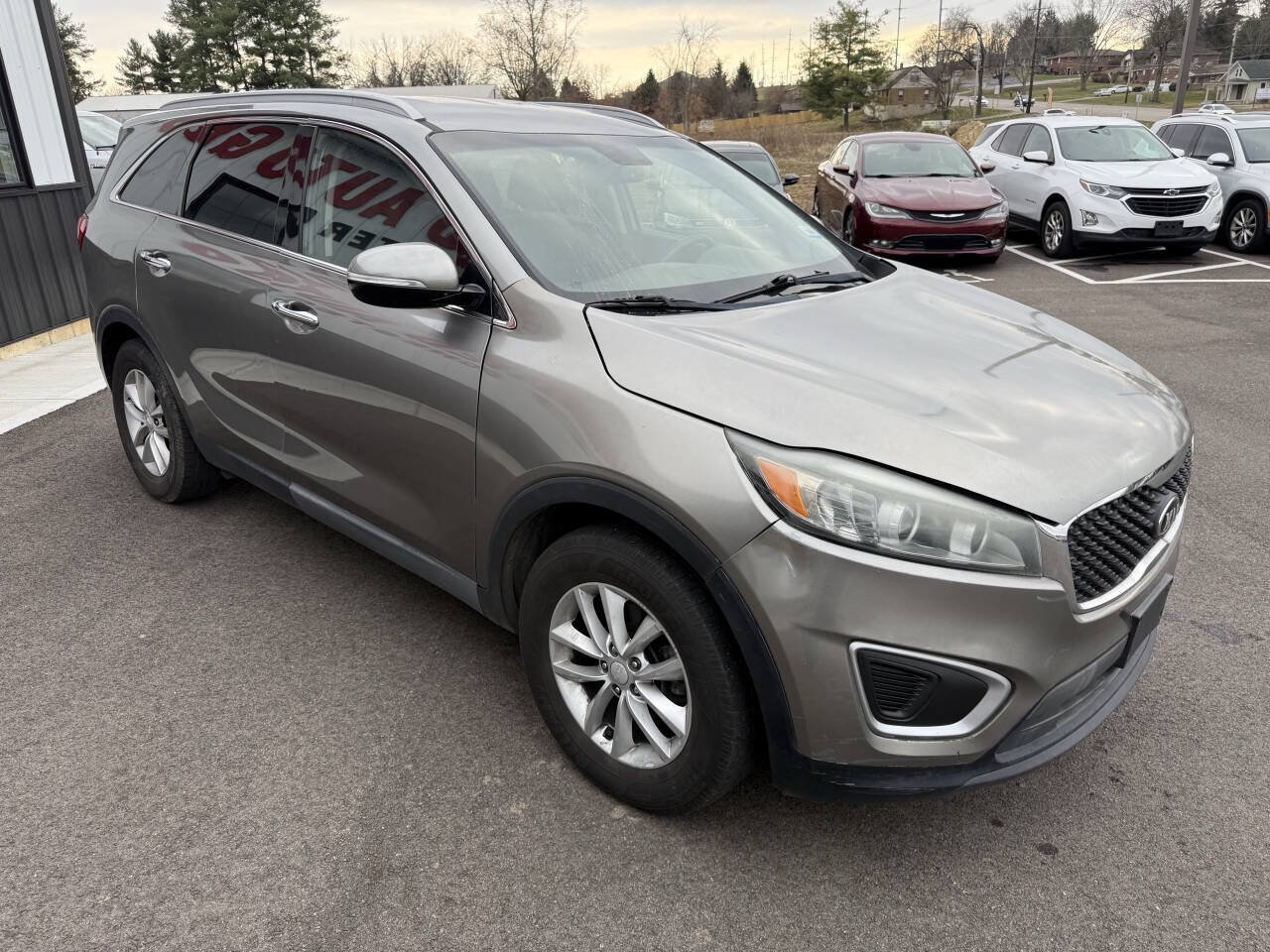 Used 2017 Kia Sorento LX w/ LX Convenience Package AWD/4WD image 5