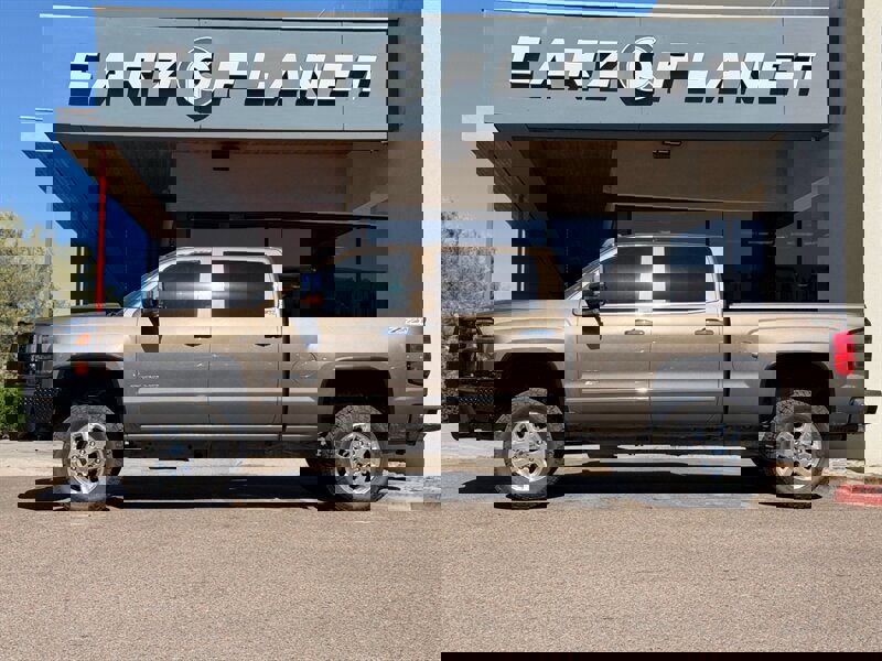 Used 2015 Chevrolet Silverado 2500 LTZ w/ Duramax Plus Package AWD/4WD image 4