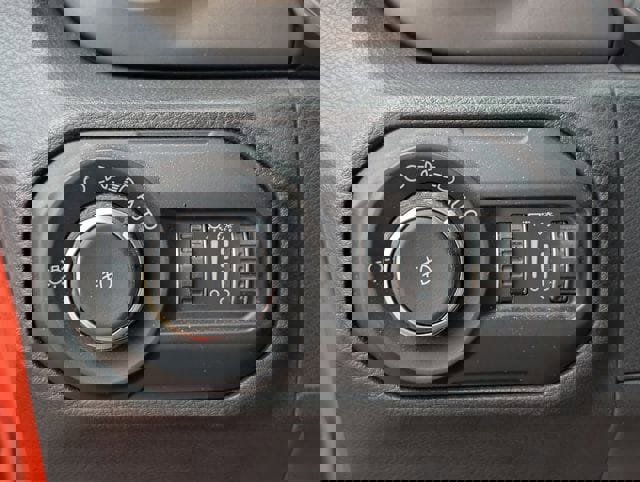 Used 2020 Jeep Wrangler Sport image 20