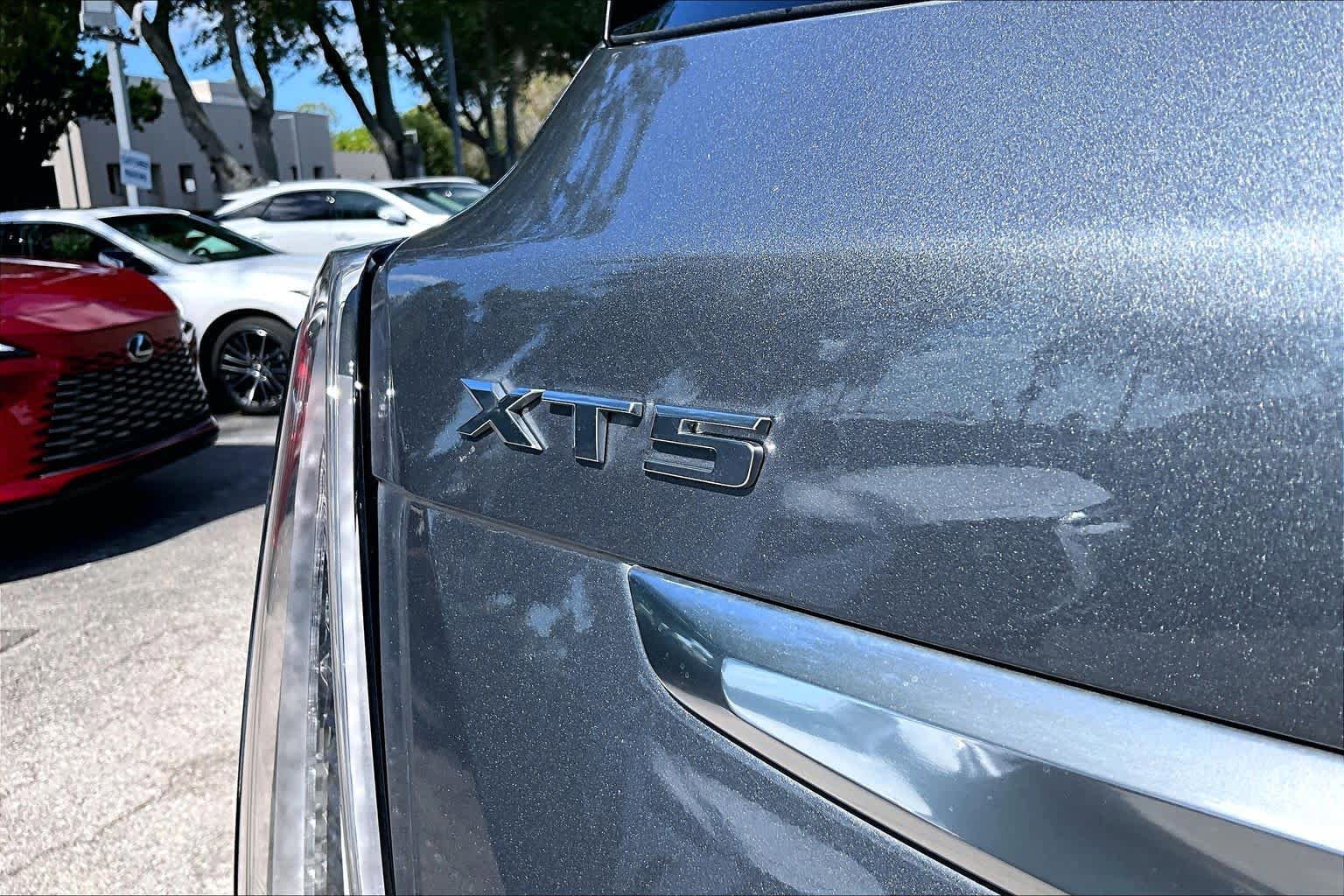 Used 2021 Cadillac XT5 Sportv AWD/4WD image 10