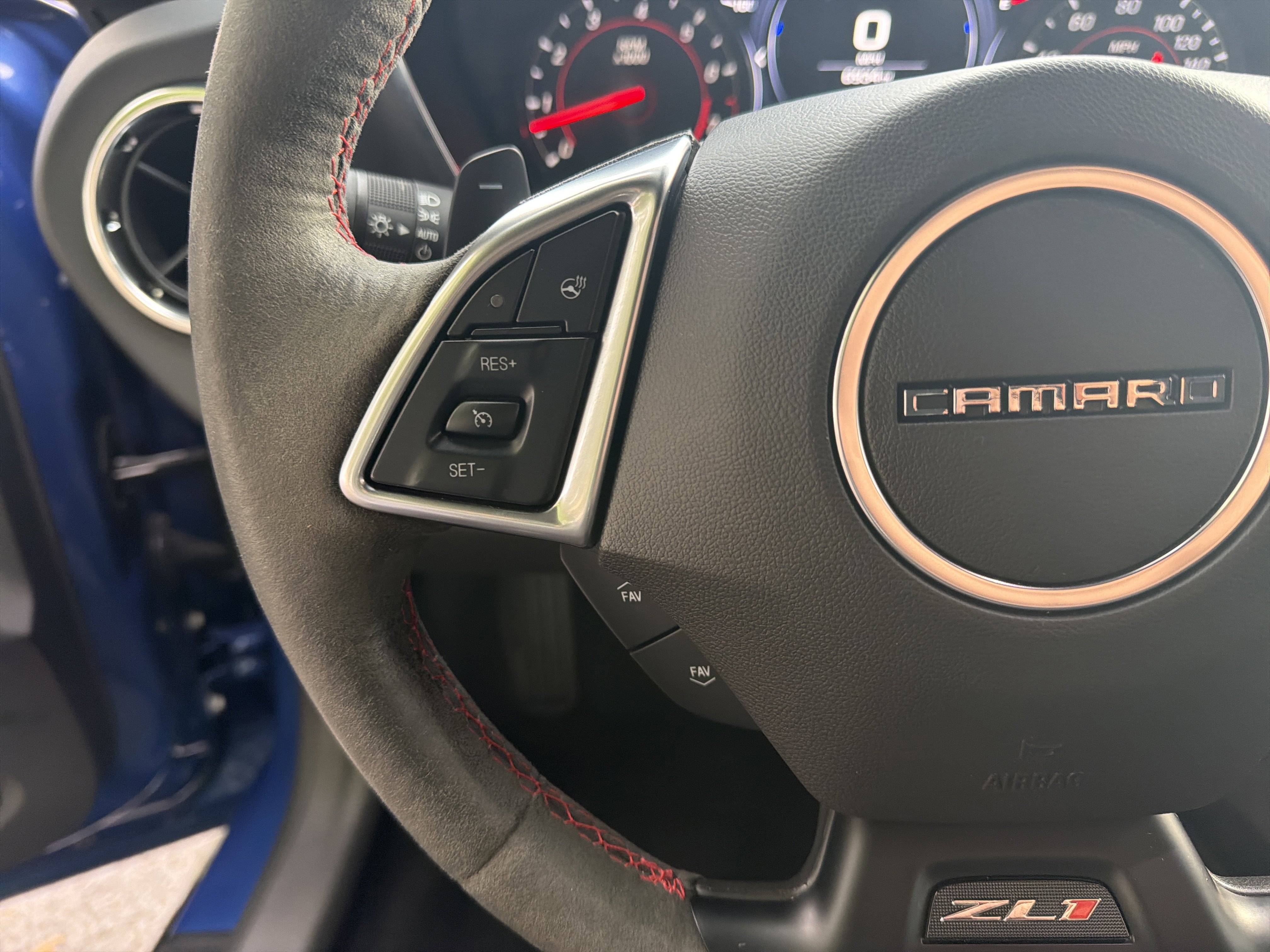 Used 2021 Chevrolet Camaro ZL1 image 14
