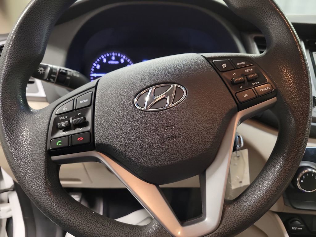 Used 2017 Hyundai Tucson SE image 18