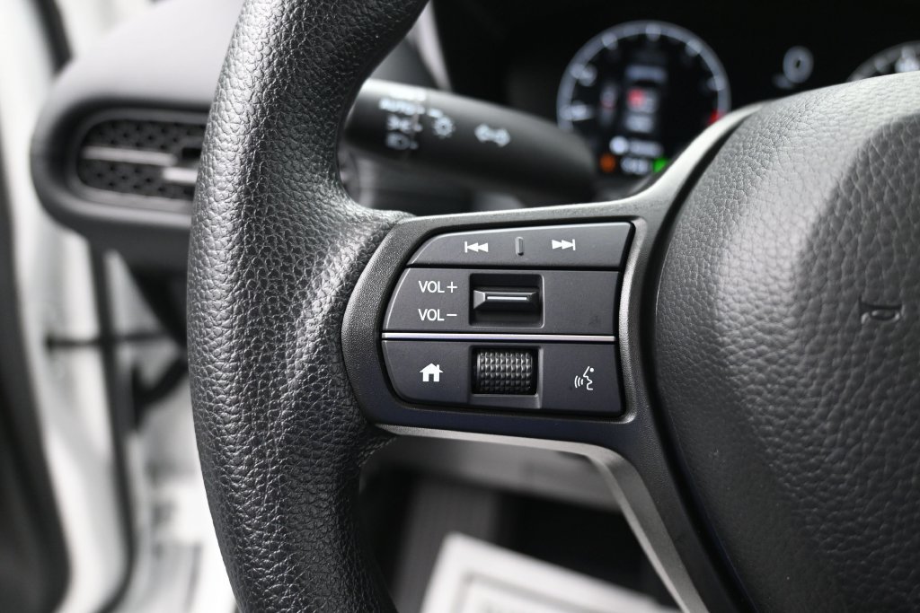 Certified 2026 Honda HR-V LX image 31