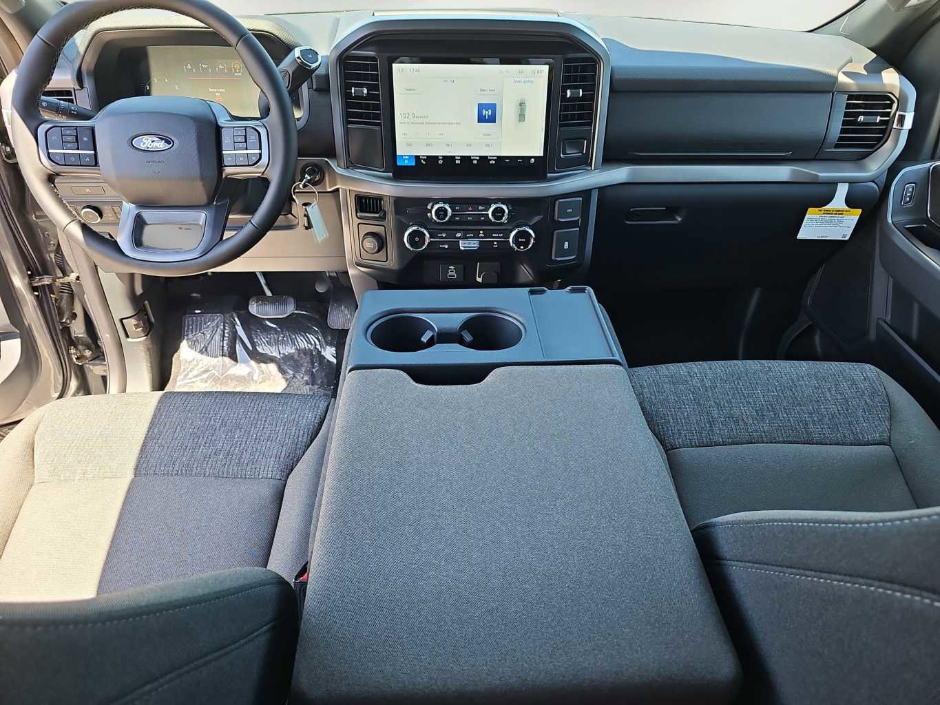 New 2025 Ford F150 XLT w/ Equipment Group 301A Standard image 10