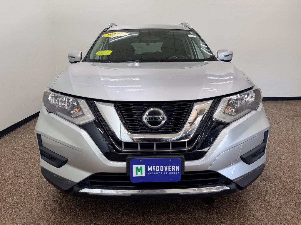 Used 2018 Nissan Rogue SV AWD/4WD image 9