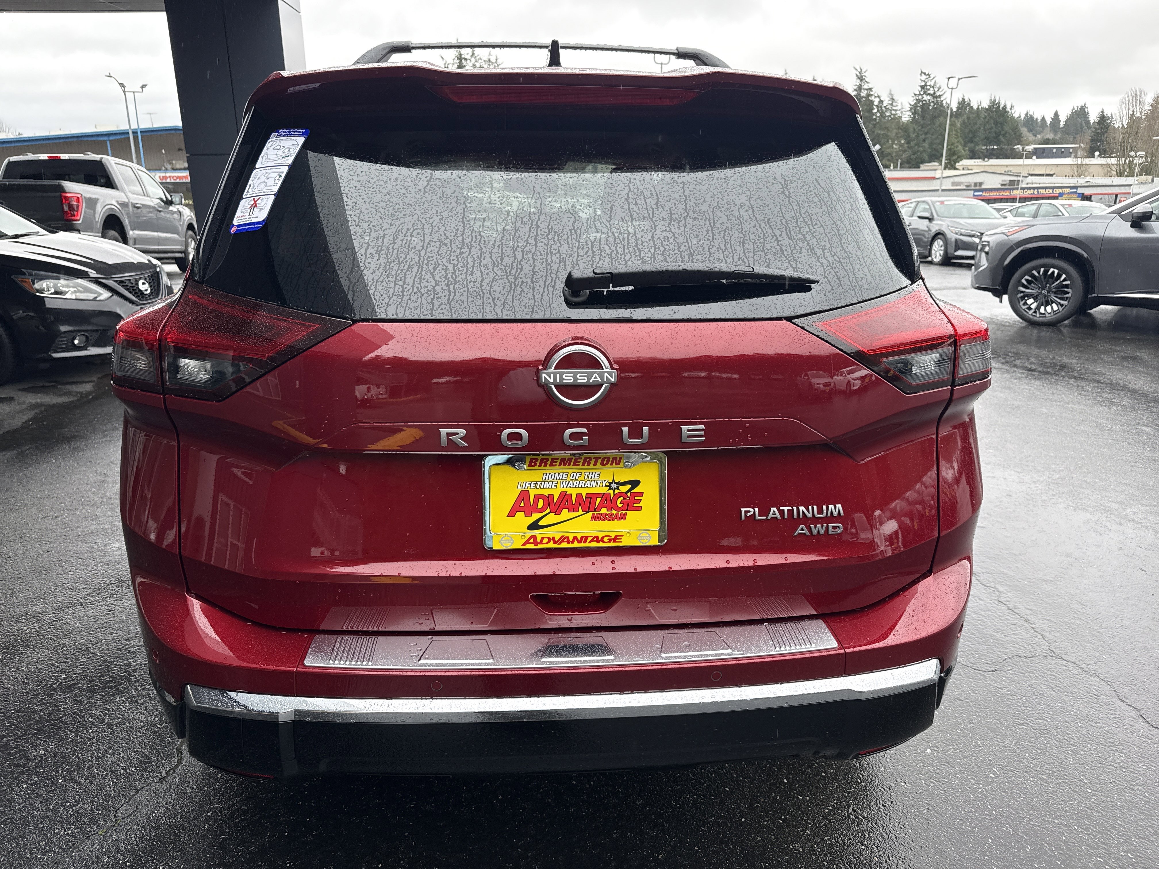 New 2026 Nissan Rogue Platinum AWD/4WD image 4