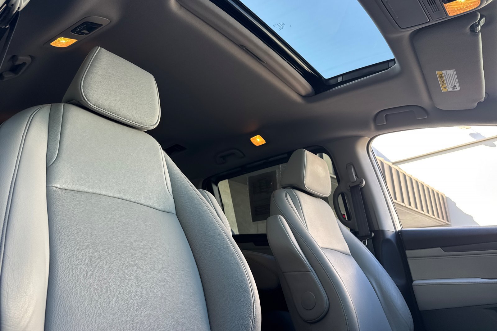 Used 2023 Honda Odyssey EX-L image 15