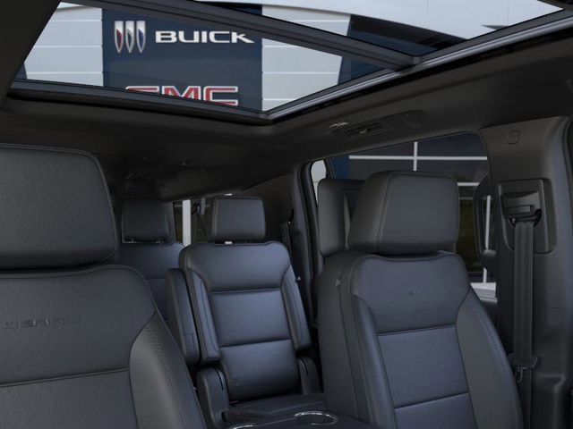 New 2026 GMC Yukon XL Denali w/ Denali Reserve Package image 24