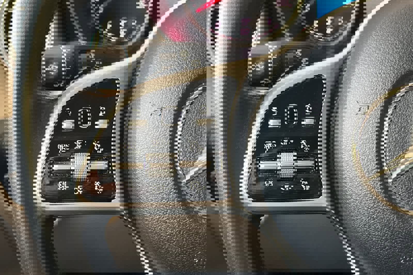 Used 2021 Mercedes-Benz GLC 300 4MATIC image 26