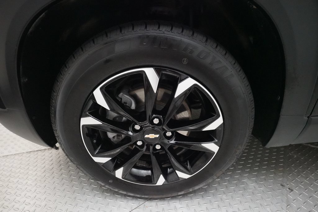 Used 2023 Chevrolet TrailBlazer LT FWD image 26
