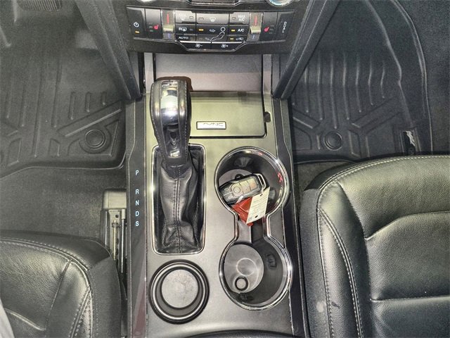 Used 2017 Ford Explorer XLT w/ Equipment Group 202A image 20