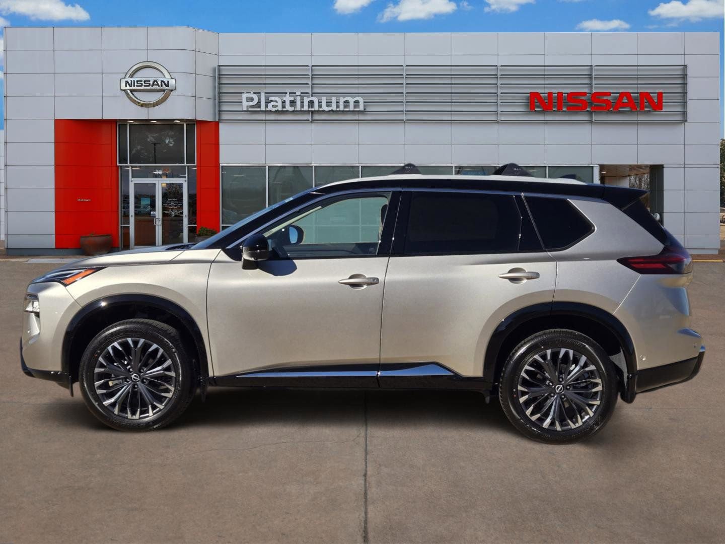 New 2026 Nissan Rogue Platinum image 3