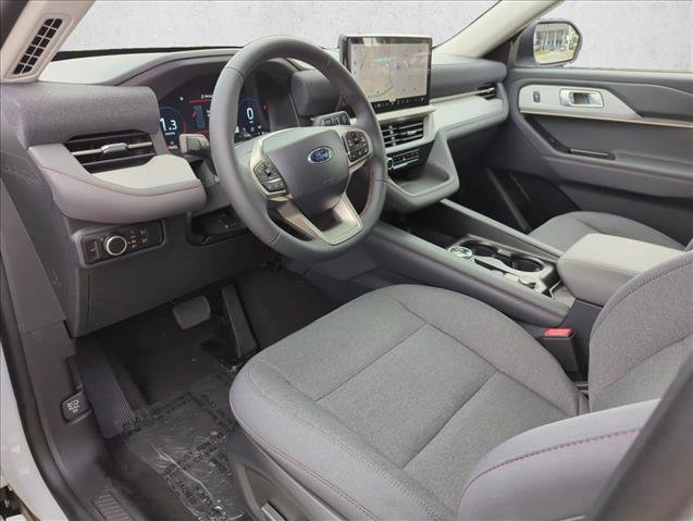 New 2026 Ford Explorer Active image 3