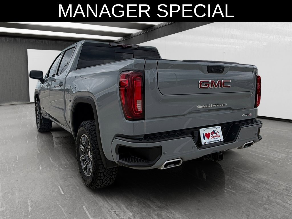 Used 2024 GMC Sierra 1500 AT4 w/ Technology Package AWD/4WD image 3