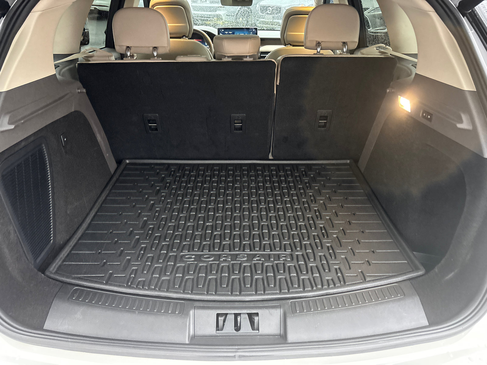 Certified 2023 Lincoln Corsair Reserve w/ Equipment Group 202A image 9