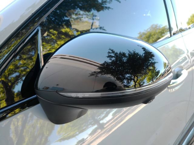 Used 2025 Mercedes-Benz GLC 43 AMG 4MATIC image 15