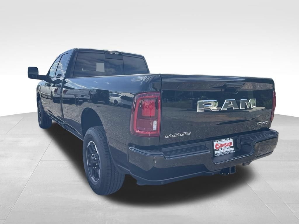 New 2026 RAM 2500 Laramie AWD/4WD image 14