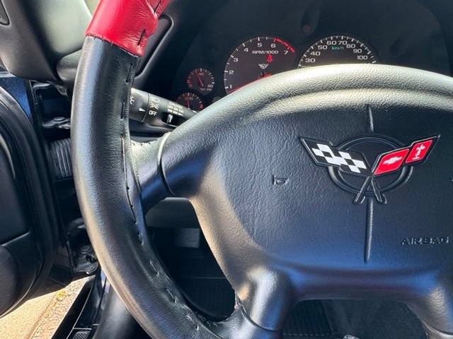 Used 1999 Chevrolet Corvette Coupe w/ Memory Pkg RWD image 20