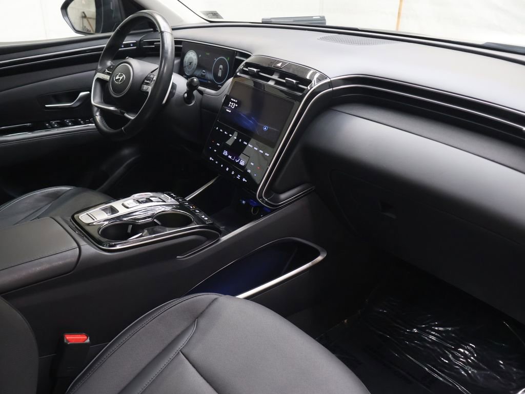 Used 2023 Hyundai Tucson Limited image 11