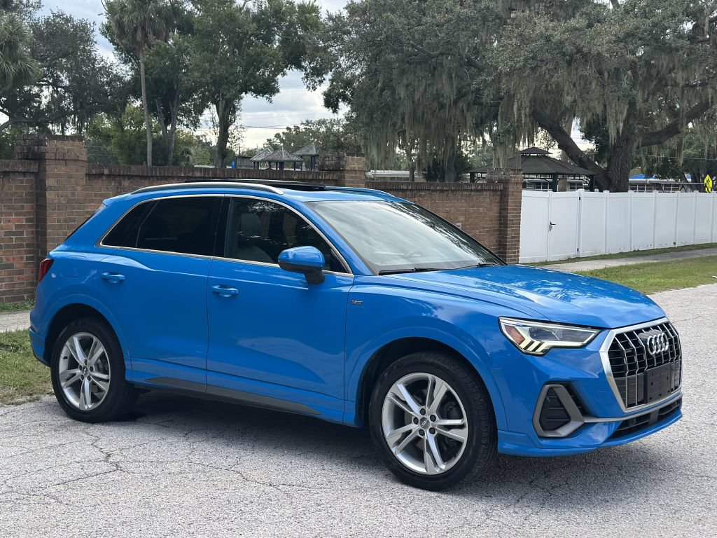 Used 2019 Audi Q3 2.0T Premium Plus w/ Premium Plus Package AWD/4WD image 5