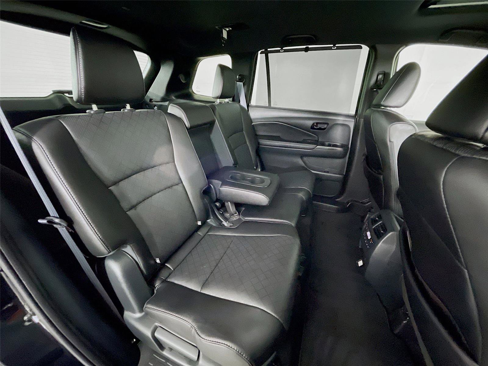 Used 2023 Honda Passport Elite image 33